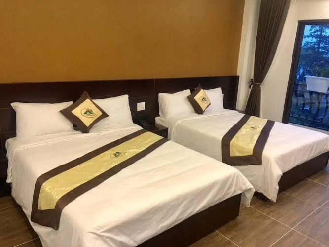 Sunshine View Hotel