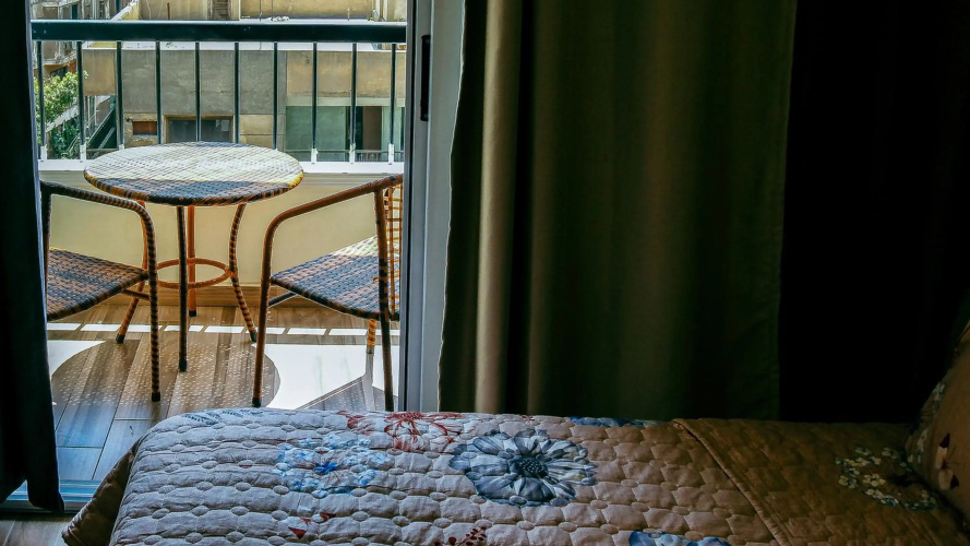 Comtemporary Apartment in Cairo's City Centre