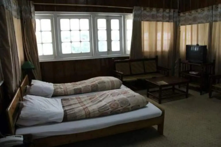 Green Retreat Hotel