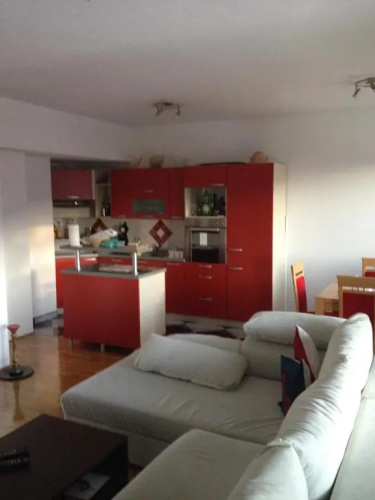 Central & Cosy Apartment