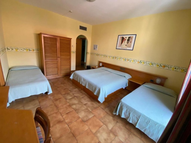 Standard Quadruple room