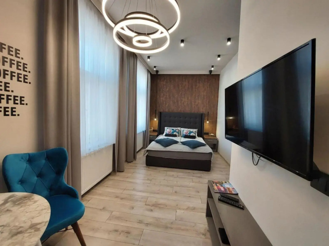 Silver Dawn Apartments