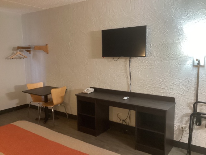 Motel 6 Bridgeview photo 8