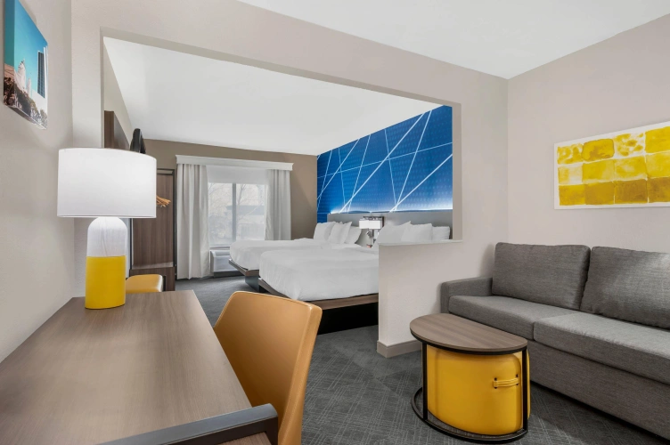 Quadruple Suite