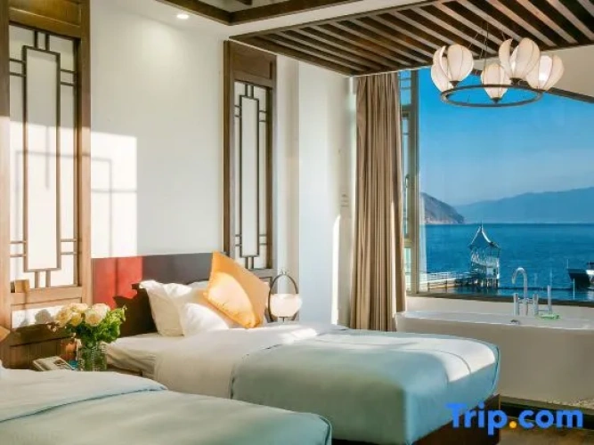 Standard Twin Family room with sea view