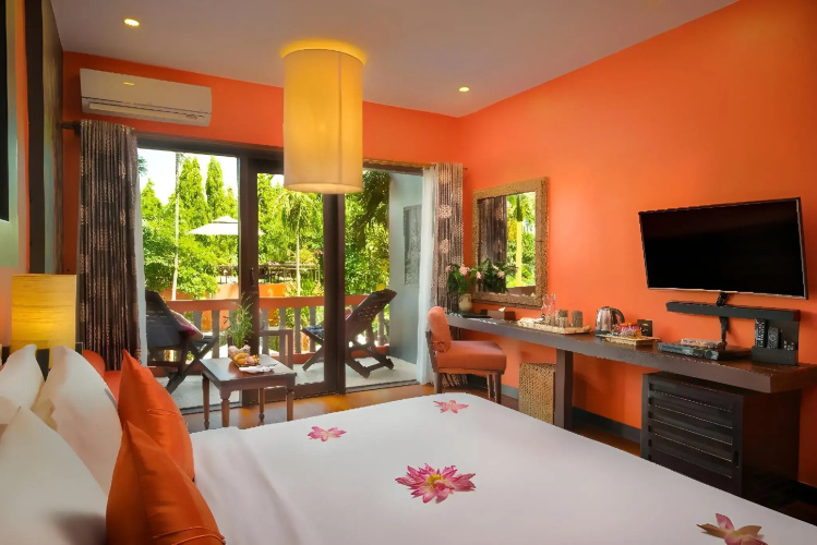 Golden Temple Hotel