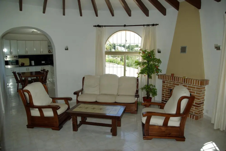 Villa June