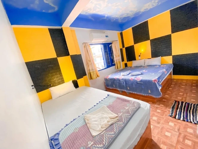 Economy Triple room
