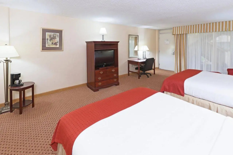 Hotel Ava