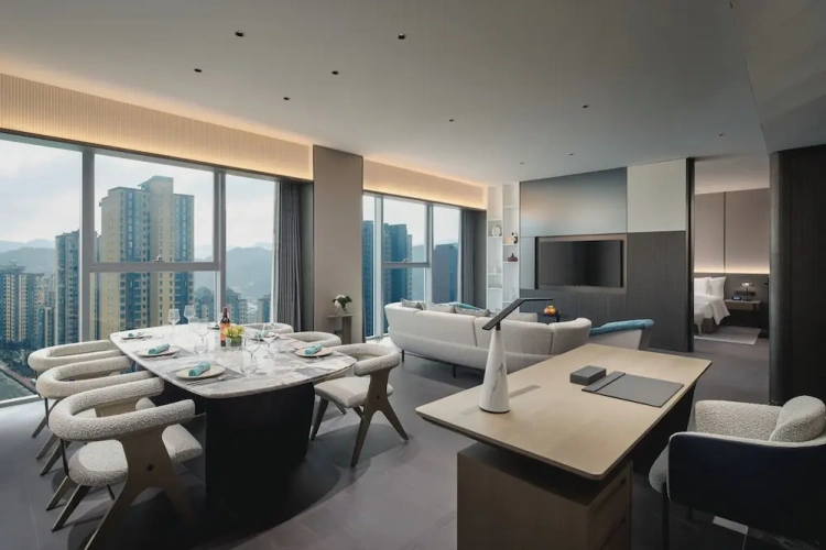 Suite