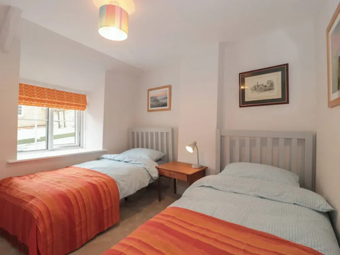 Holly Cottage