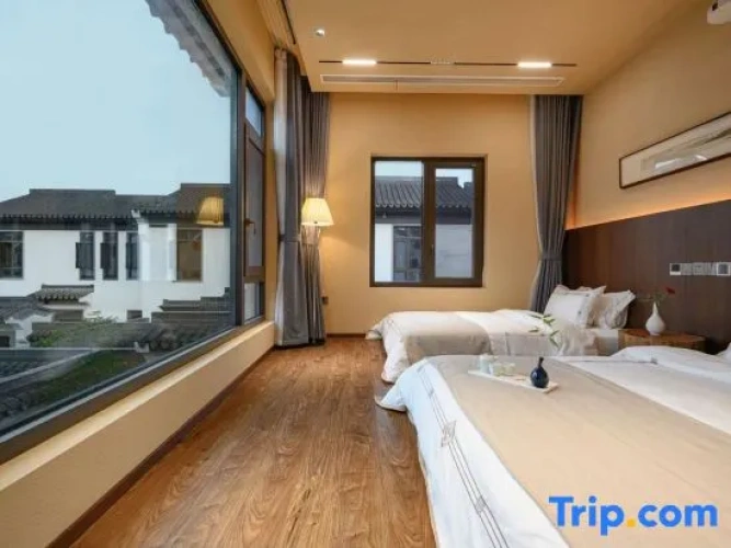 2 Bedrooms Family Suite