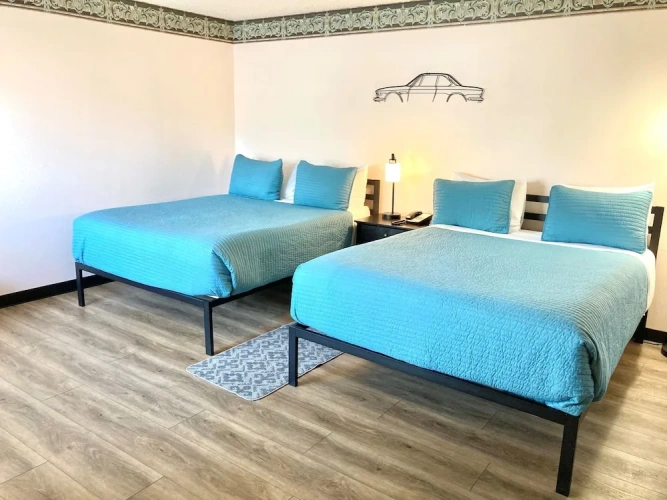 Standard Quadruple room