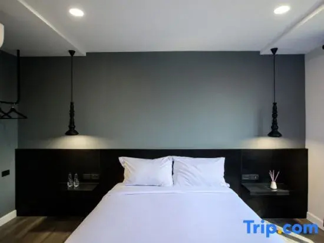 SR Grand Hotel