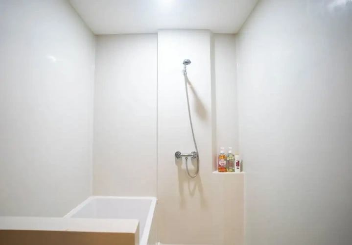 2 Bedrooms Classic Apartment