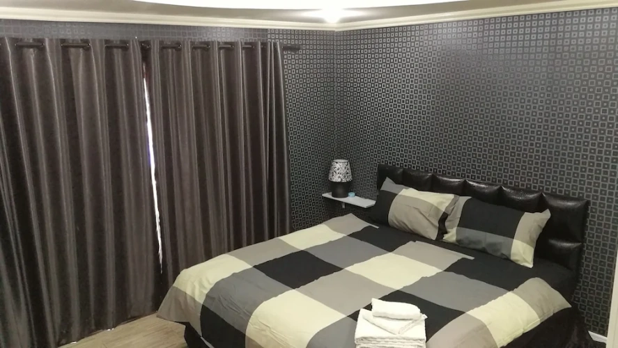 1 Bedroom Suite with balcony and with city view