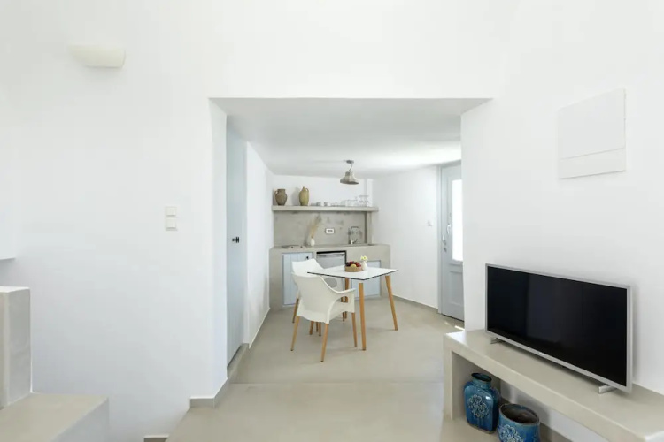 Big Blue Villa by Caldera Houses