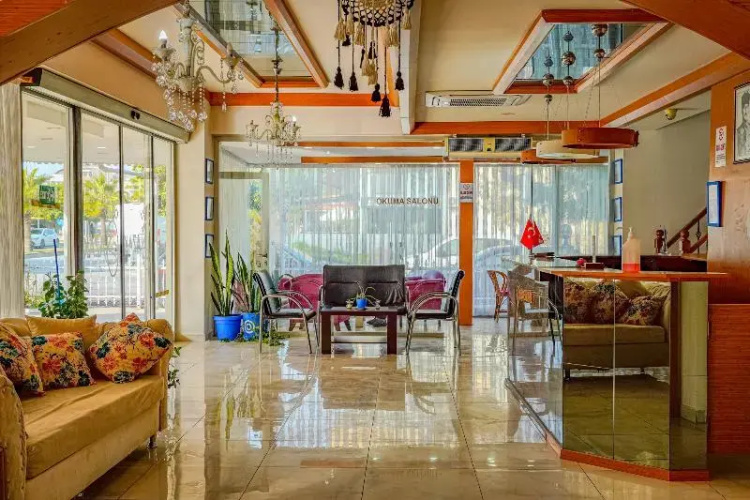 Sazak Otel