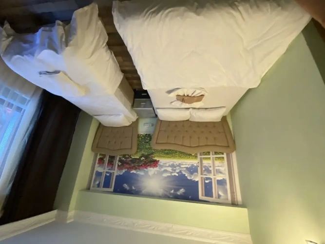 Standard Triple room