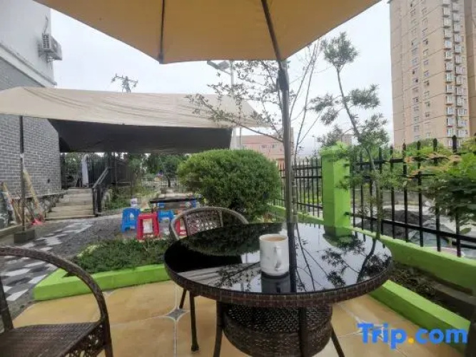 Longjia Quadrangle Inn Homestay