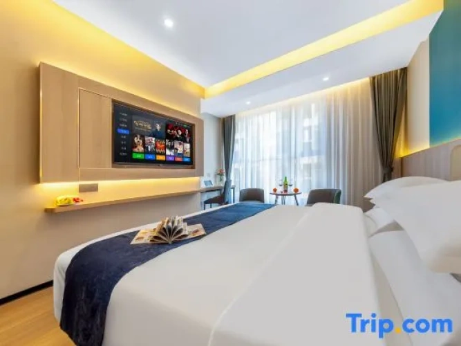 Standard Double room with view