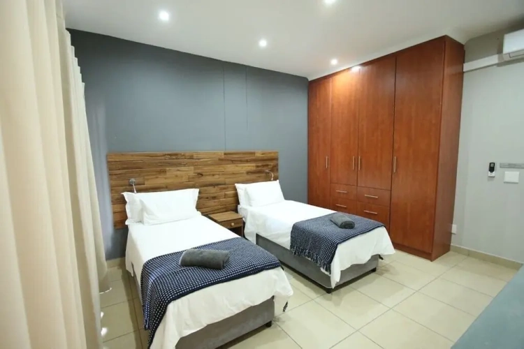 Luxury Twin room