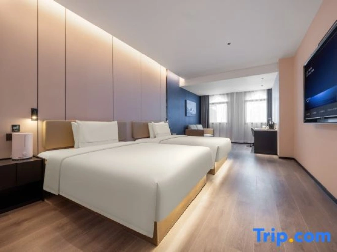 Premier Twin room