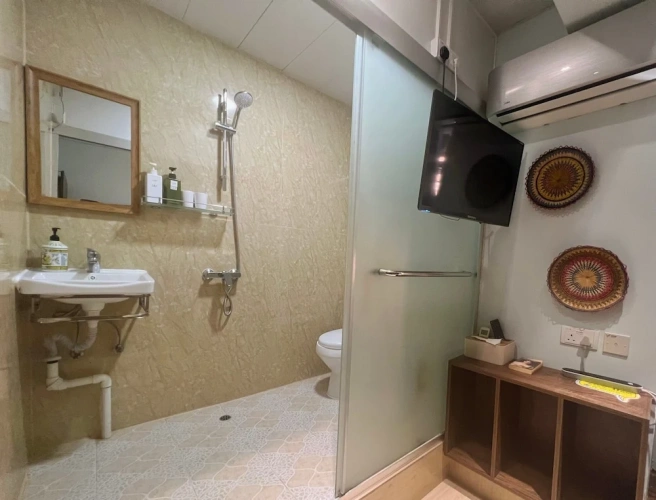 1 Bedroom Economy Double room with view
