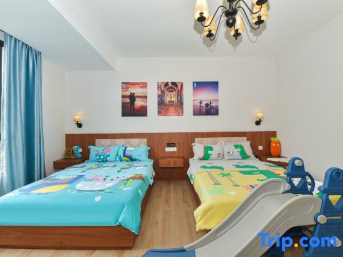 Standard Twin Family room