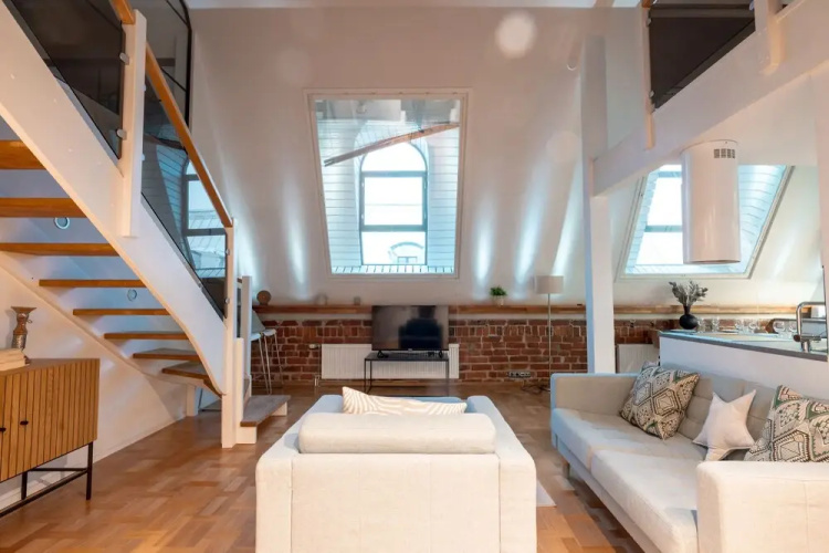 2ndhomes Bright & Modern 107m2 Penthouse