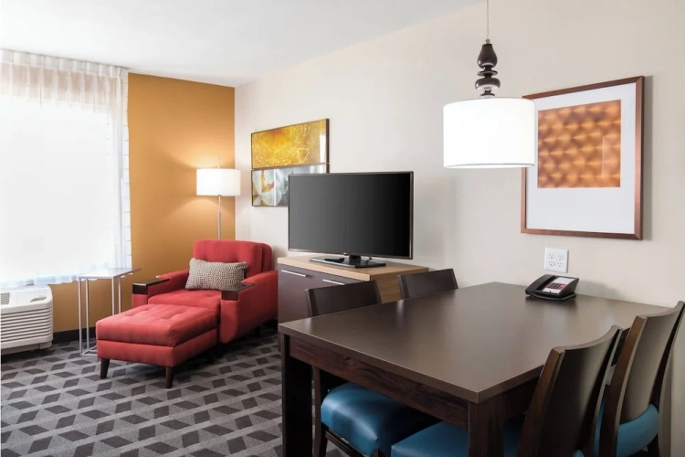 Quadruple Suite
