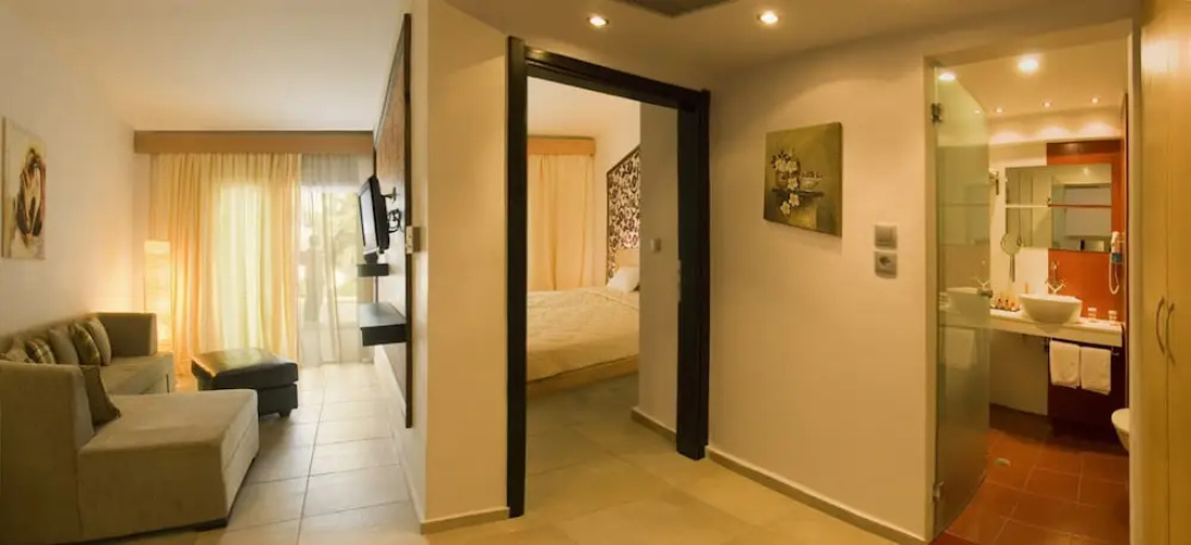 Luxury Rhodes Imperial Suite with private pool