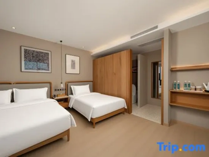 Standard Double room with canal view