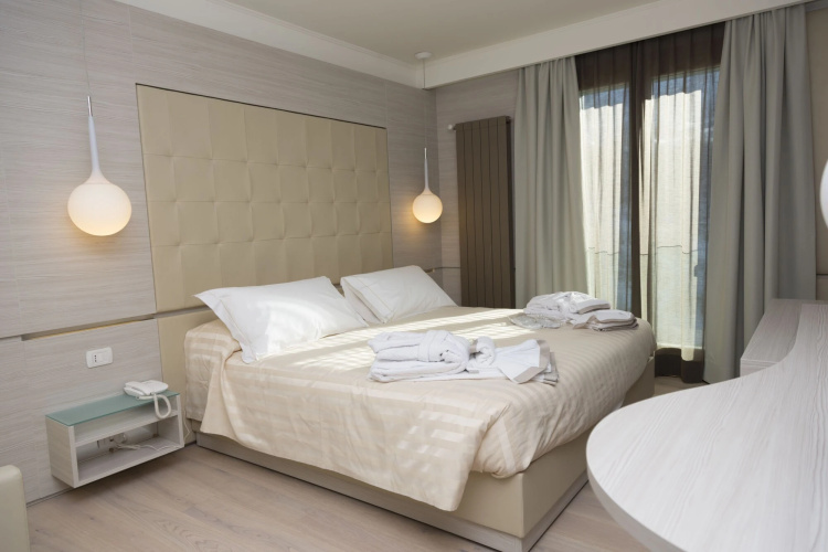 White Angel Hotel photo 7