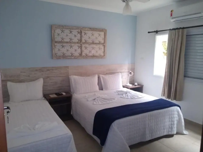 Standard Triple room