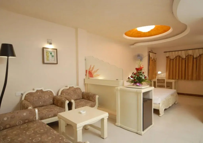 Epsilon The Hotel