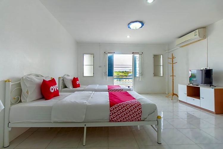 Standard Double room with city view