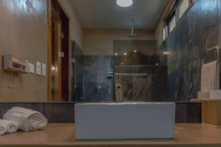 Surfside Apartments Mal Pais