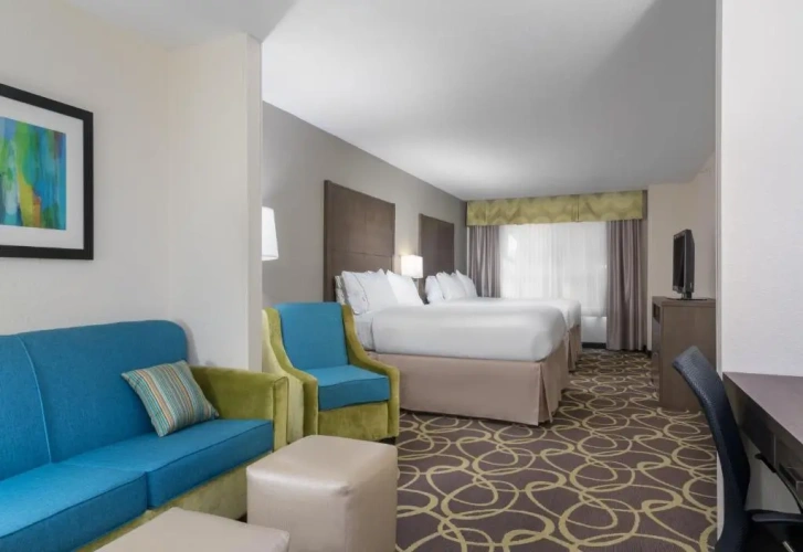 Quadruple Suite
