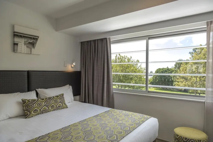 1 Bedroom Apartment with balcony
