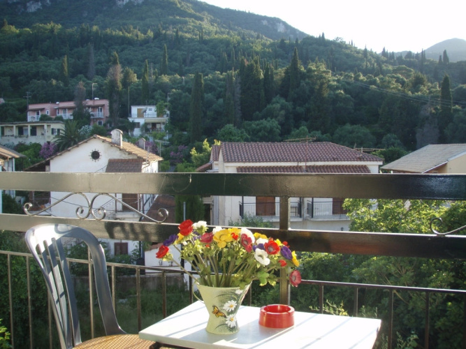 Hotel Loutrouvia