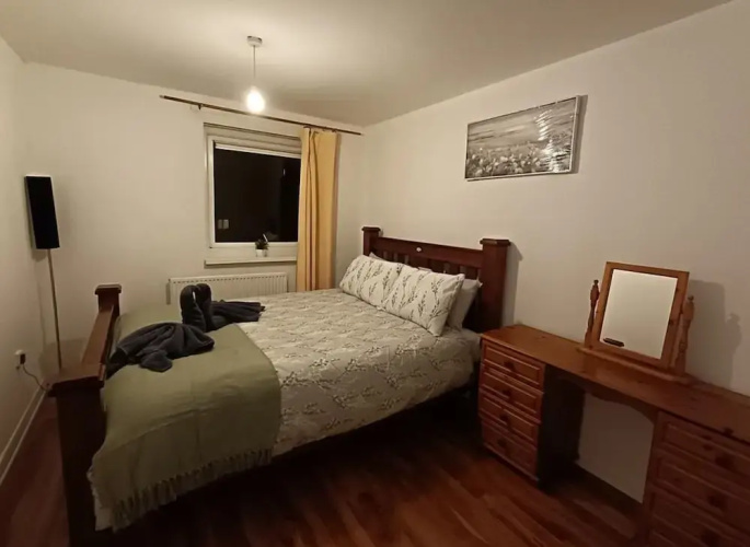 House - Sleeps 5 & Close to Peak District