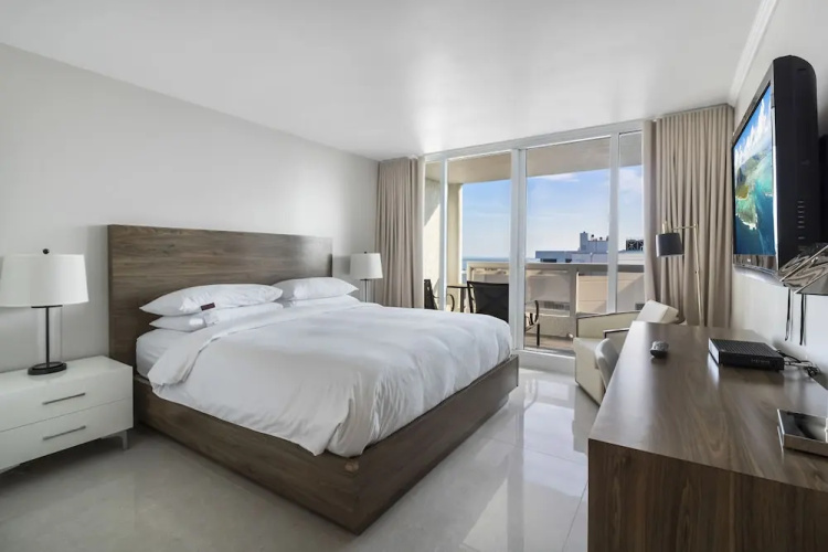 Edgewater Hideaway Minutes to Brickell
