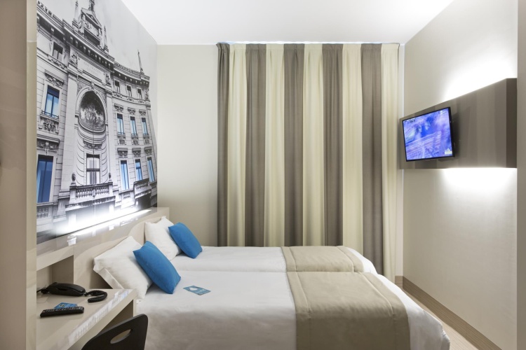 Twin room
