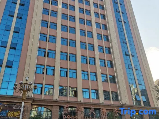 Donghu Hotel