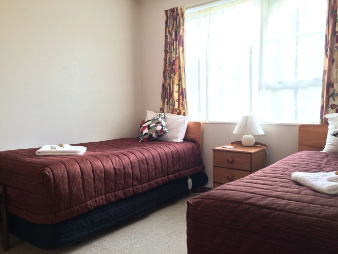 Earnslaw Motel
