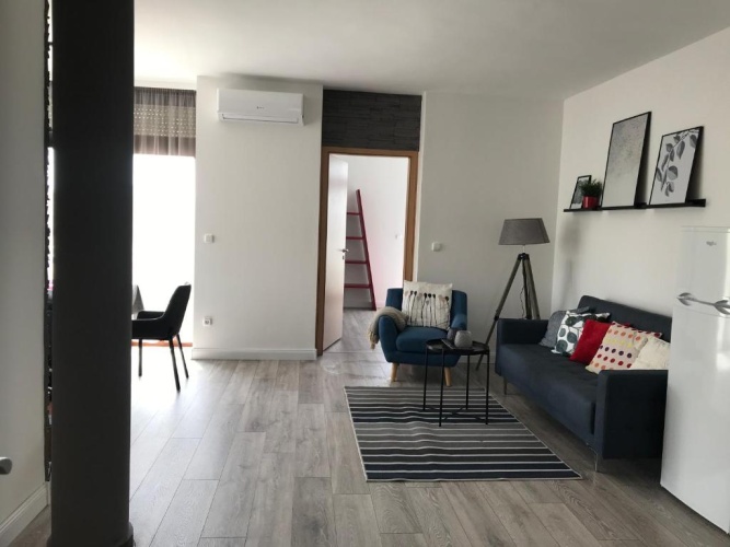 Deluxe Apartment