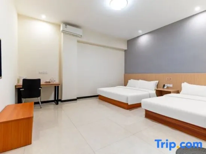 Triple Family Suite