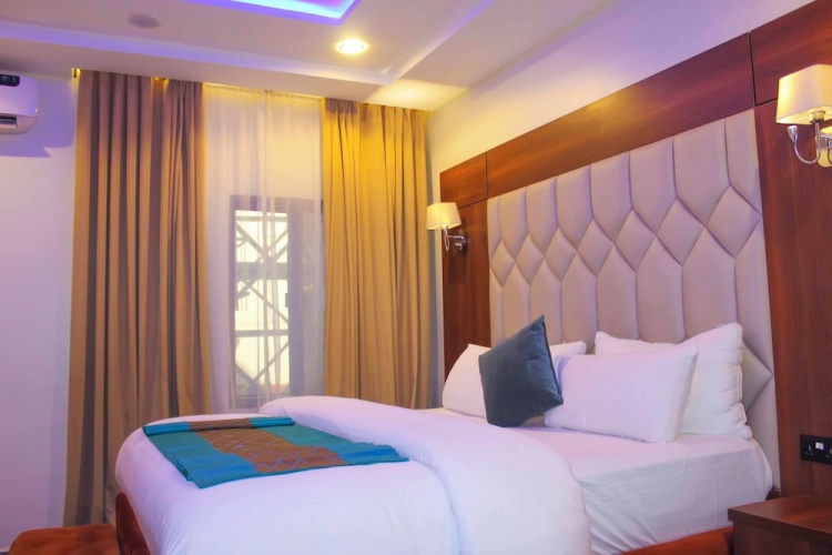 Premium room