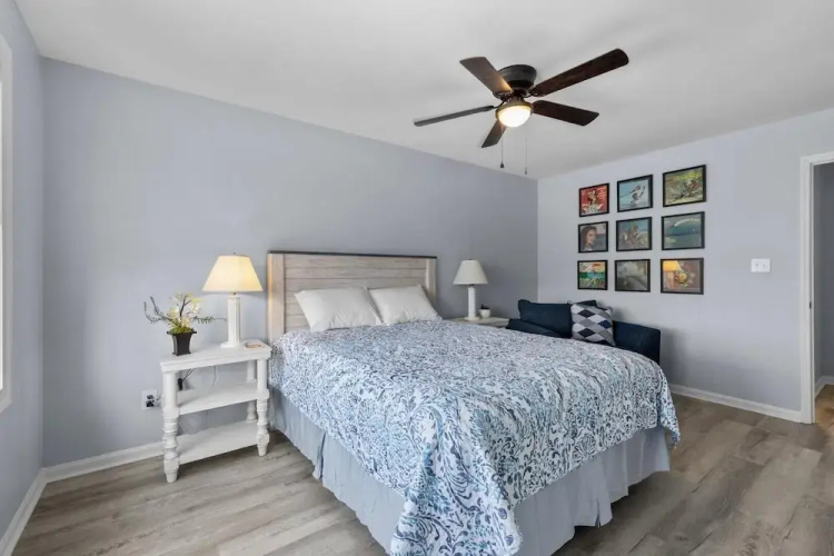 Anchors Away Unit 4 2 Bedroom Duplex by RedAwning
